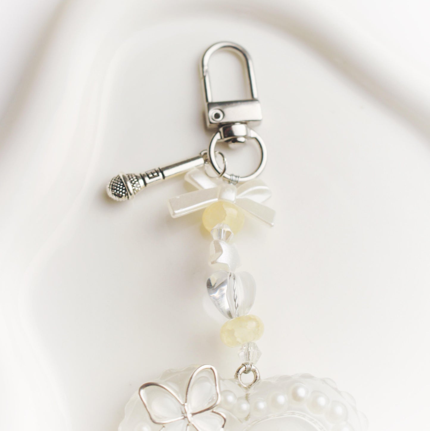 "Lemon drop" resin shaker heart