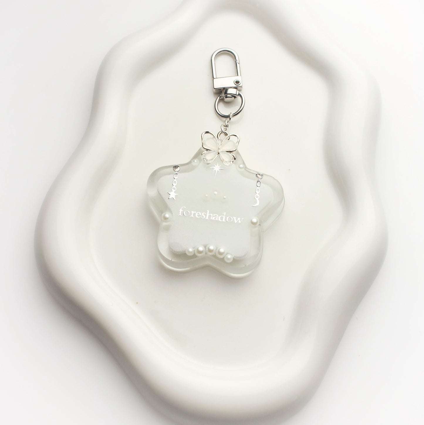 "Foreshadow" star keychain