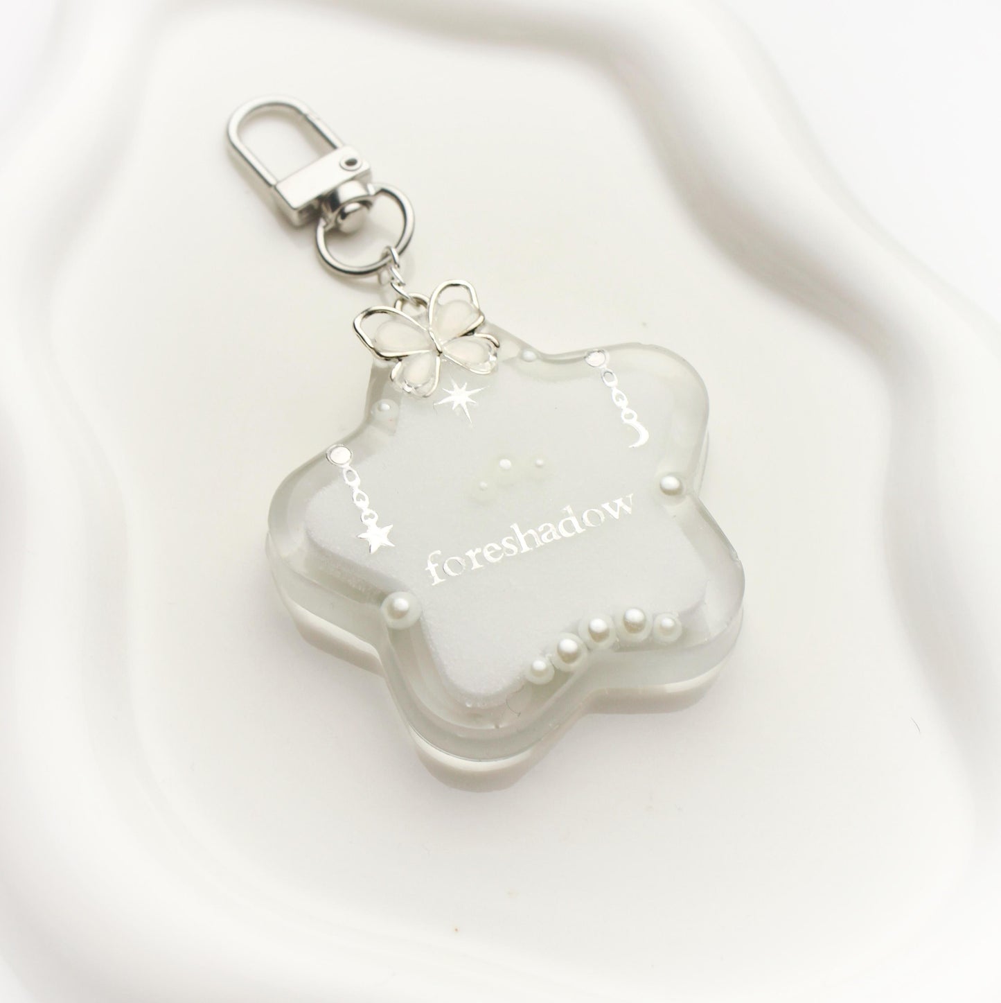 "Foreshadow" star keychain