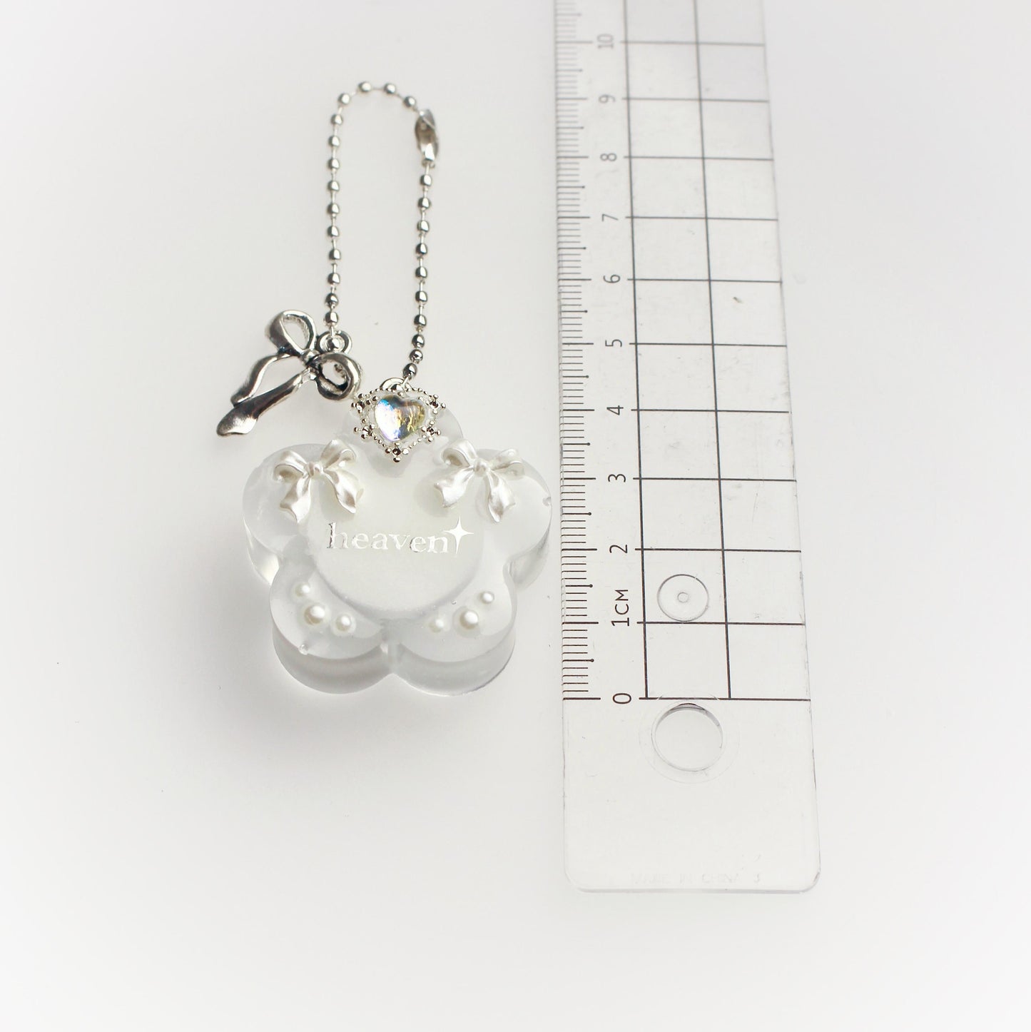 "Heaven" flower keychain