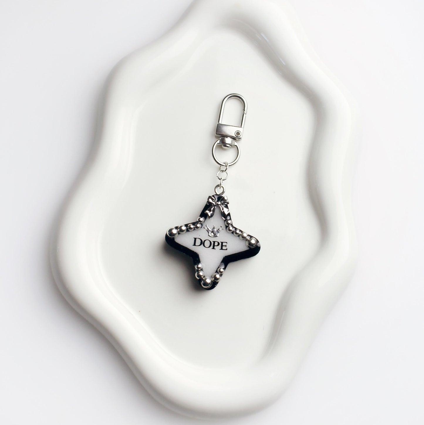 "Dope" star keychain