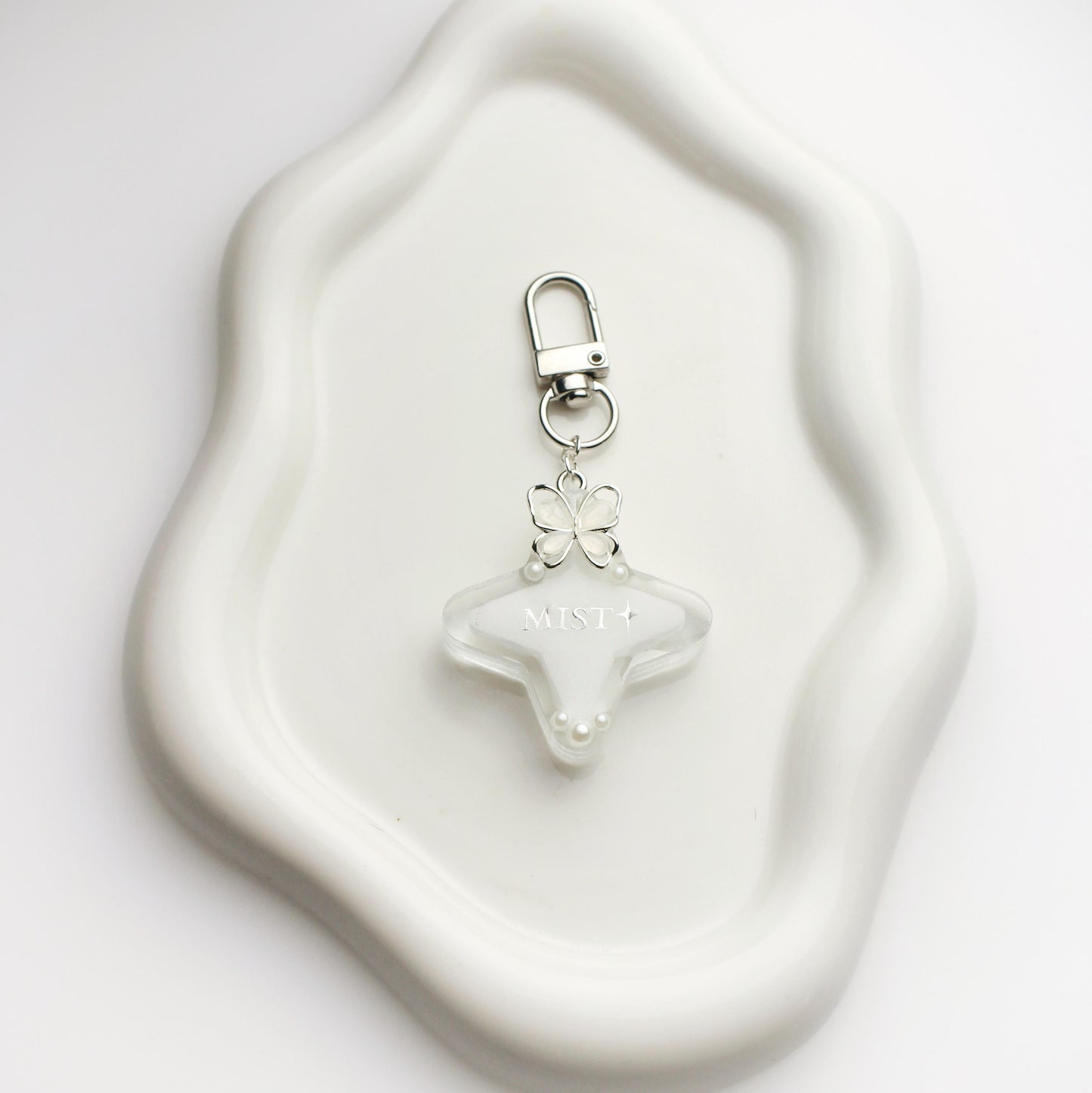 "Mist" star keychain