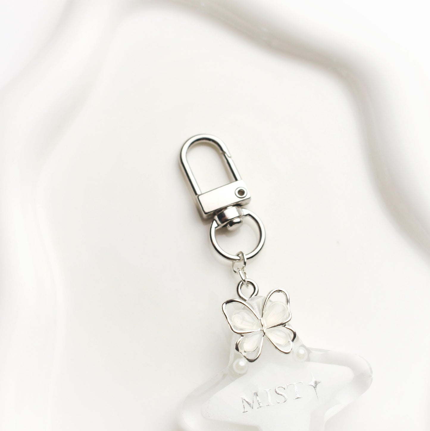 "Mist" star keychain