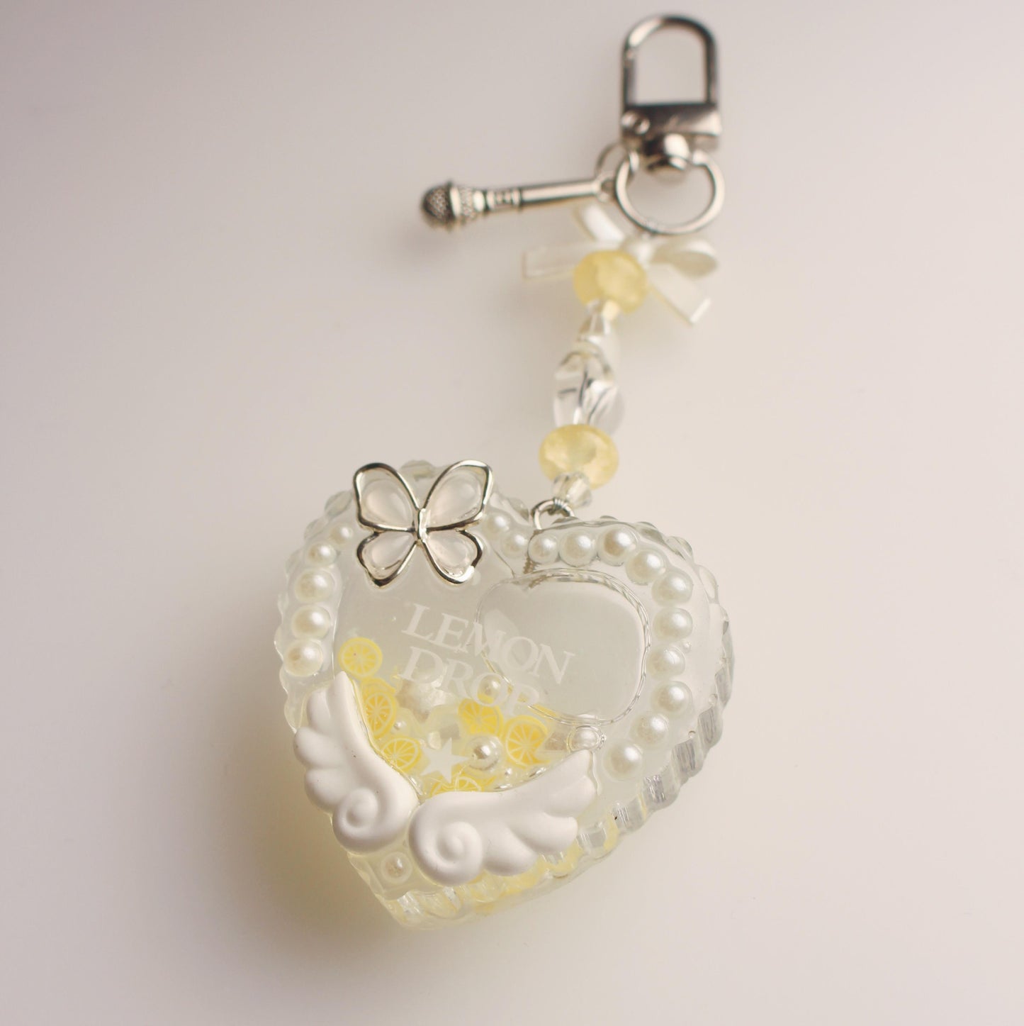 "Lemon drop" resin shaker heart