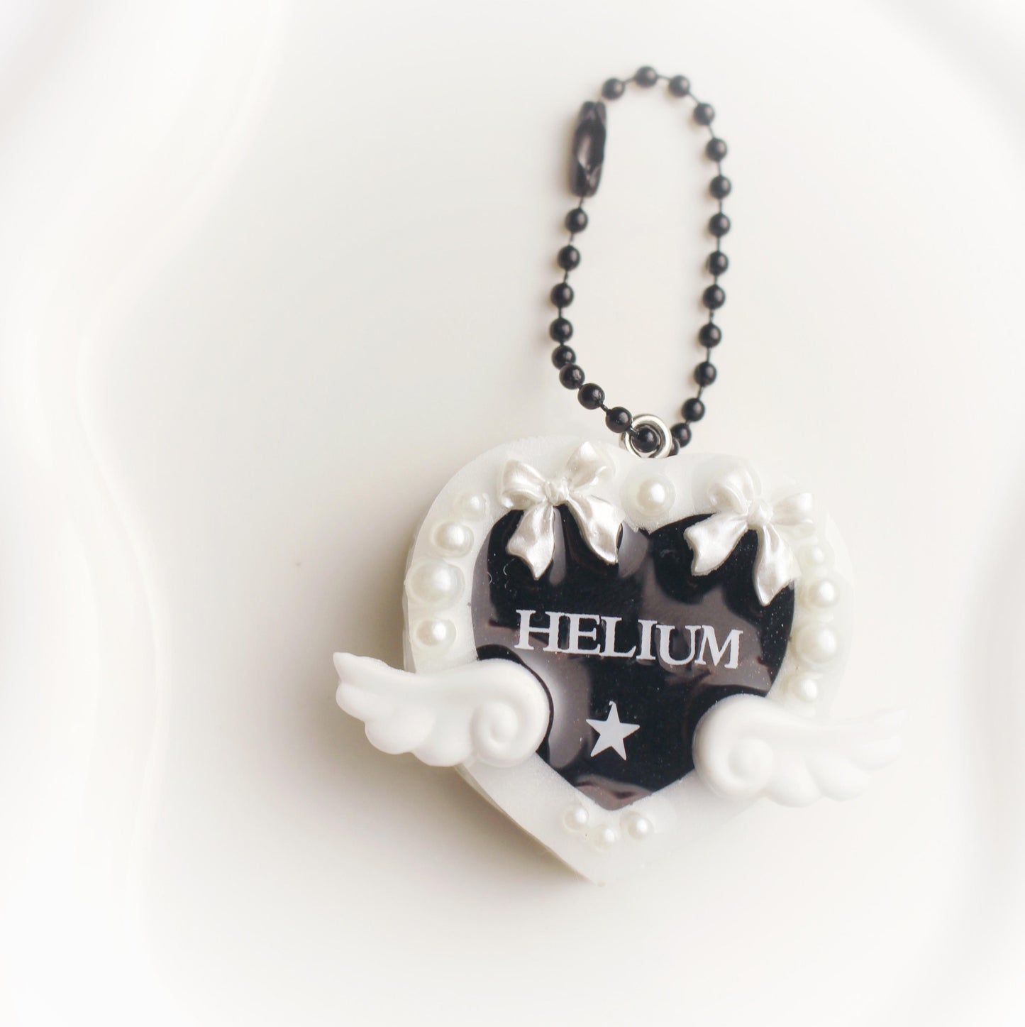 "Helium" heart keychain
