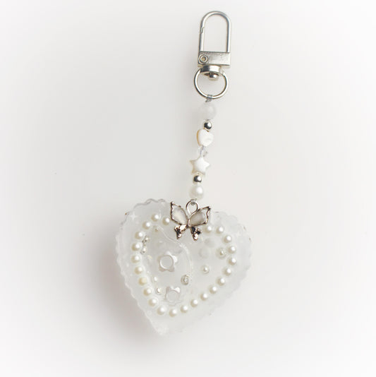 Custom heart resin shaker