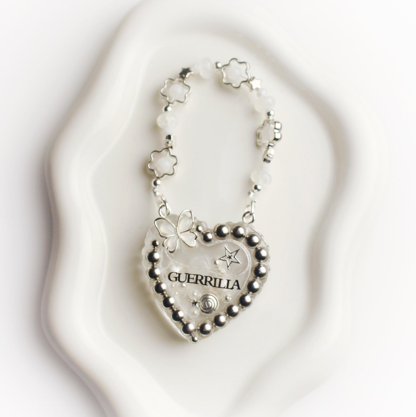 "Guerrilla" resin shaker