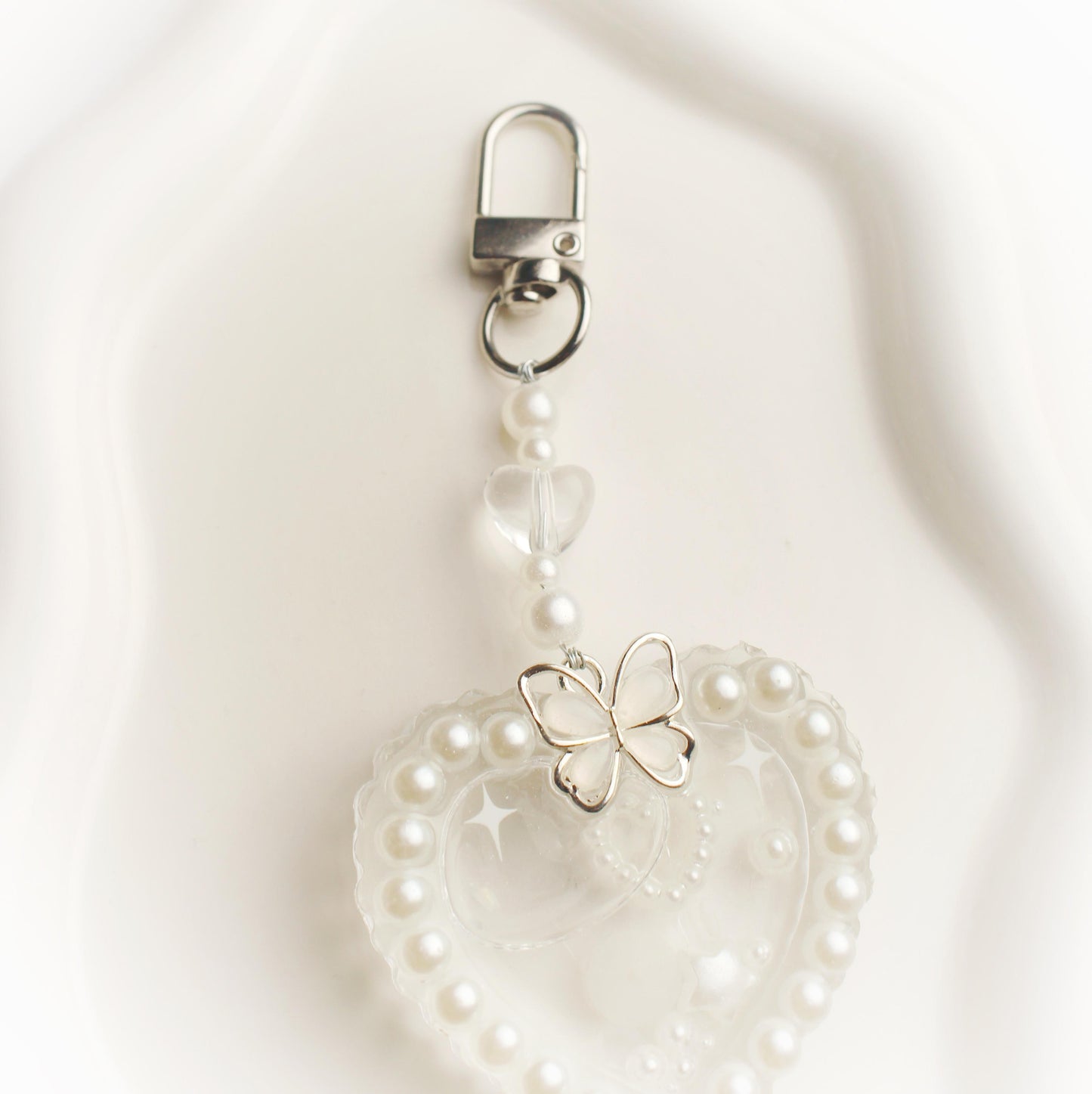 Custom heart resin shaker