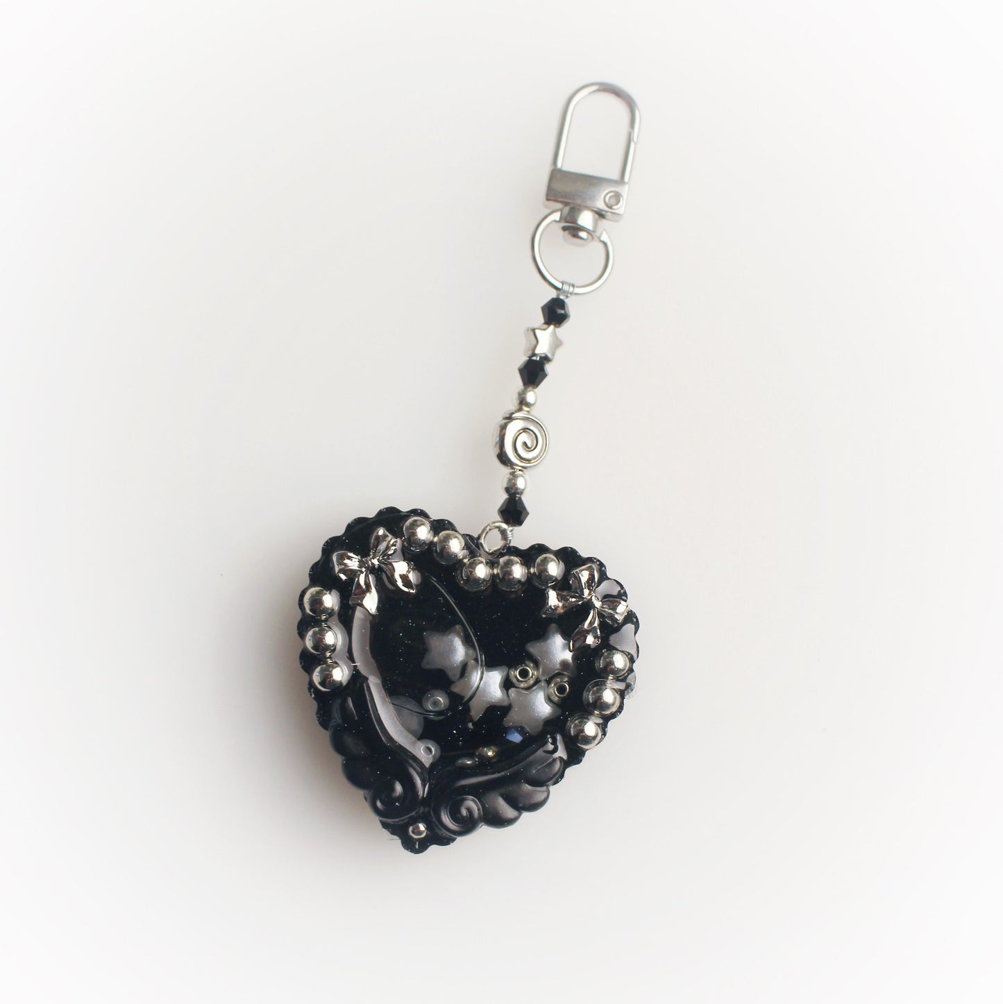 Custom heart resin shaker