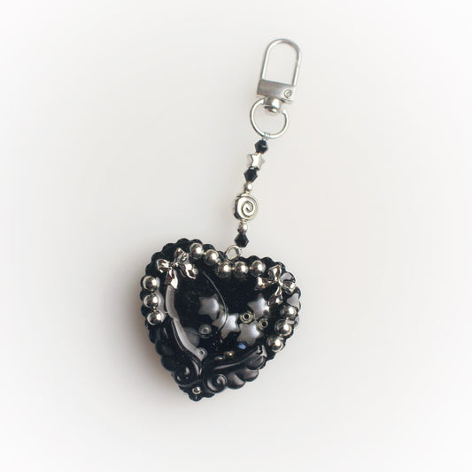 Custom heart resin shaker